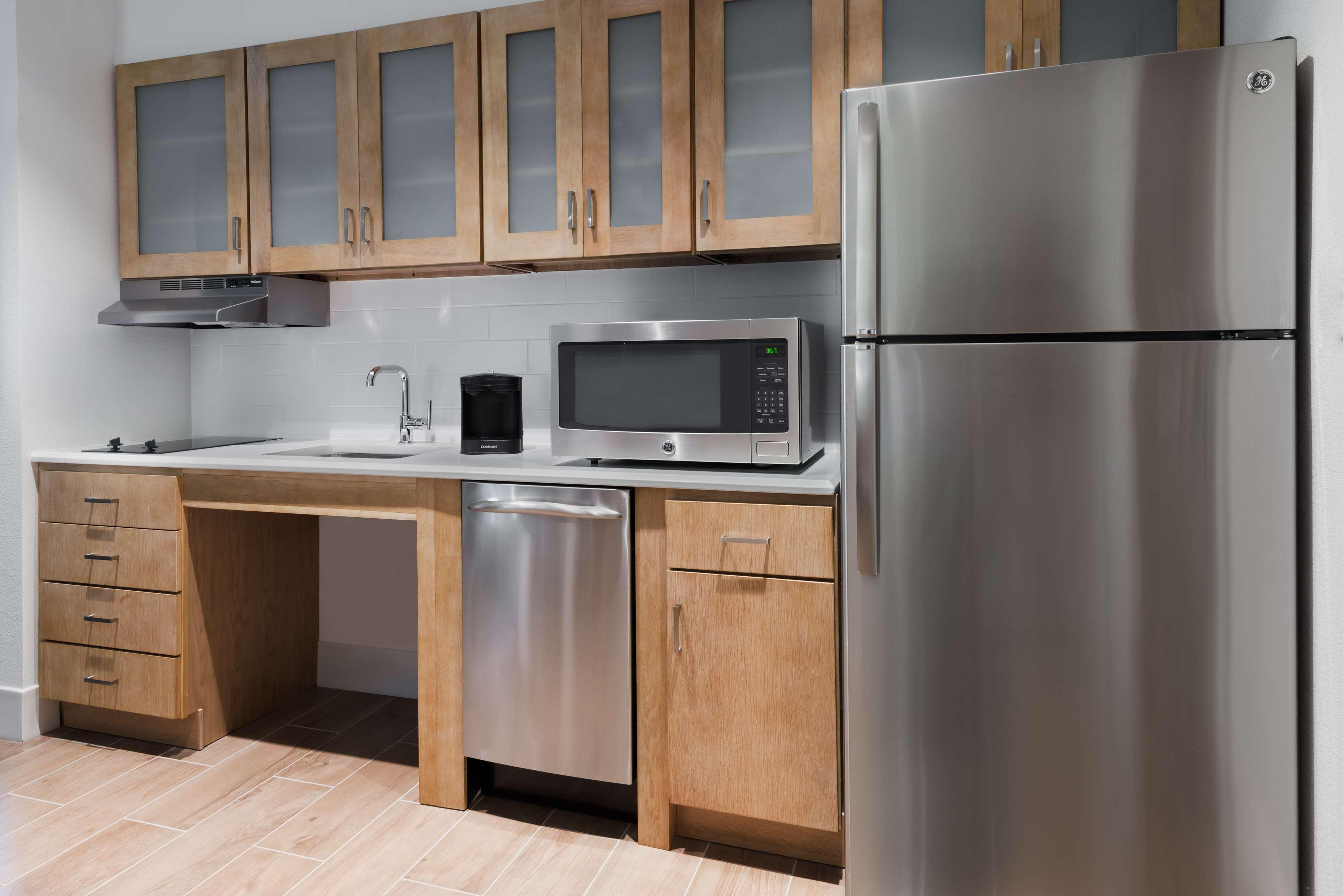 Homewood Suites By Hilton Sarasota-Lakewood Ranch The Meadows Exterior photo
