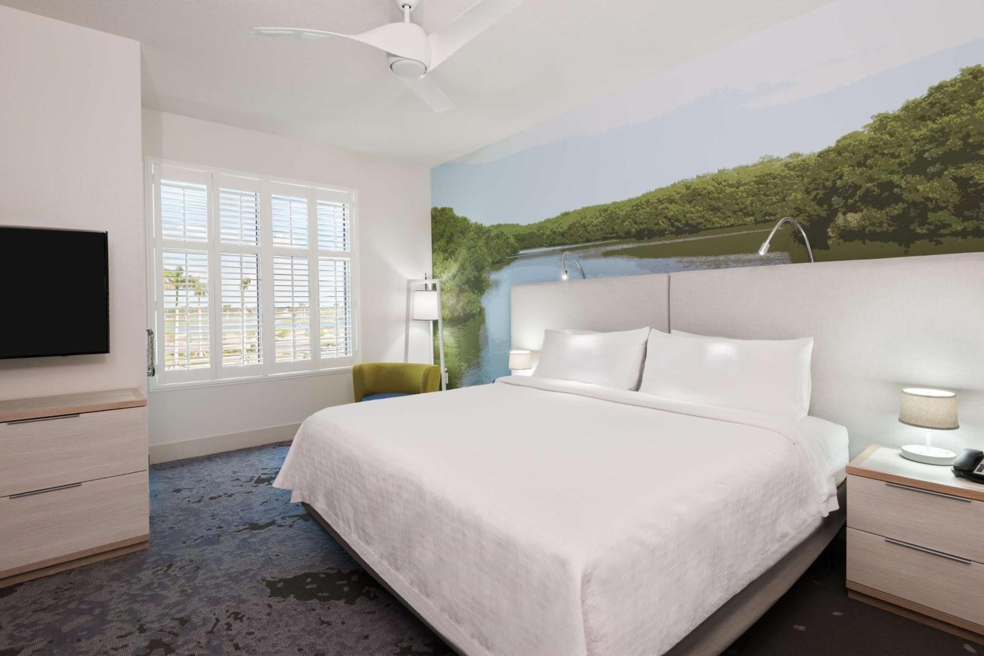 Homewood Suites By Hilton Sarasota-Lakewood Ranch The Meadows Exterior photo