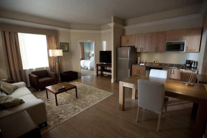 Homewood Suites By Hilton Sarasota-Lakewood Ranch The Meadows Exterior photo
